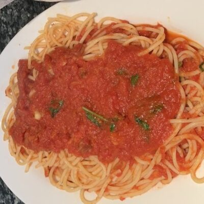 Pasta with Tomato Sauce